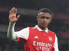 九游体育-梅西伯纳乌晒球衣比赛原版回放