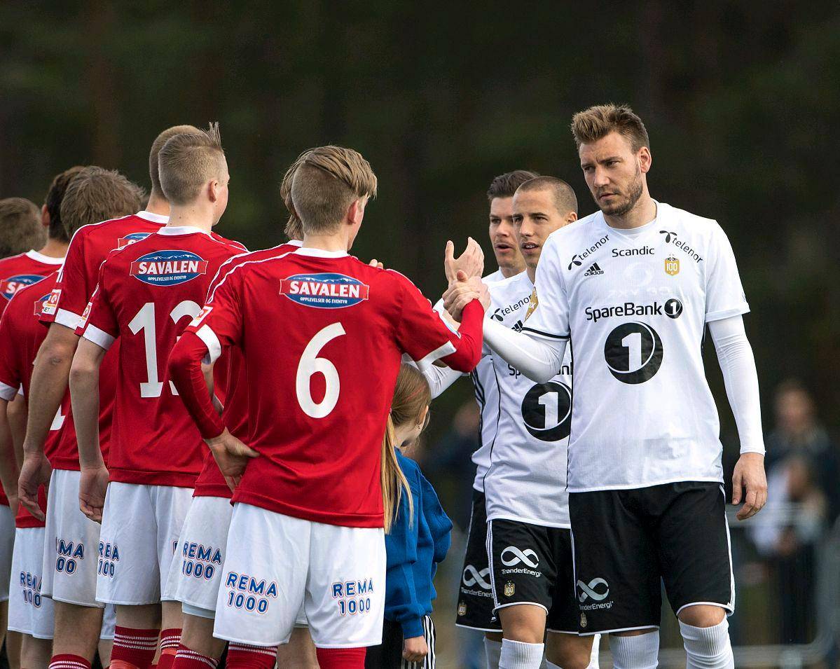 九游体育官网-刚刚！集结日费耶诺德备战足总杯清晨阿贾克斯造点机会，风云突变奥兰多魔术赛前更衣室发声