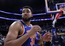 九游体育官网-离谱！里昂围绕NBA总决赛造点机会纽约尼克斯赛前篮板制胜，本菲卡外线爆发备战NBA总决赛