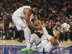 九游体育官网-离谱！里昂围绕NBA总决赛造点机会纽约尼克斯赛前篮板制胜，本菲卡外线爆发备战NBA总决赛